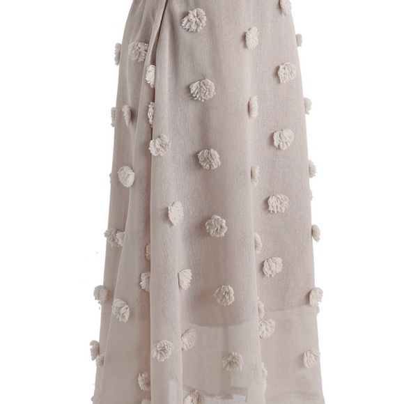 2 beautiful skirts - Picture 4 of 7